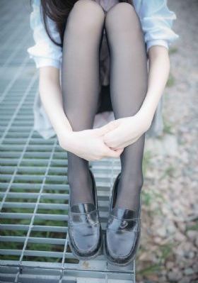 日韩美女无毛_BD超清在线观看