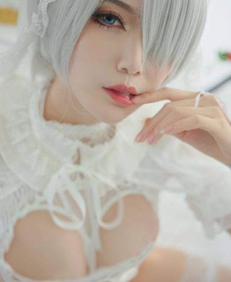 美女裸胸不打马赛克_免费高清观看