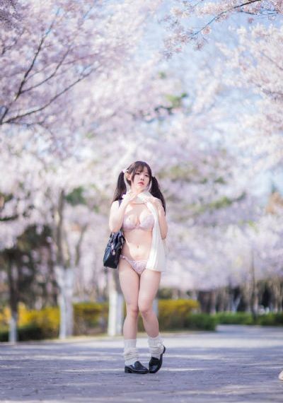 欧美极品在线高清不卡_BD电影在线看