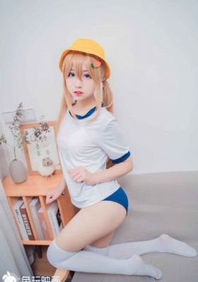 欧美丰满女人艺术图片_BD英语在线观看完整版