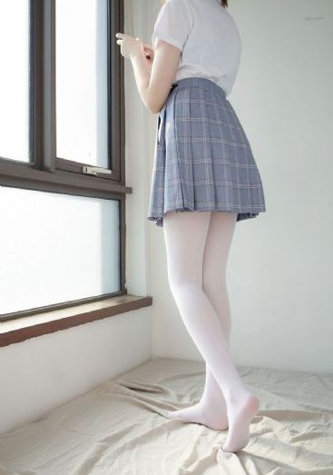 电脑桌面壁纸欧美情侣_BD英语电影完整版
