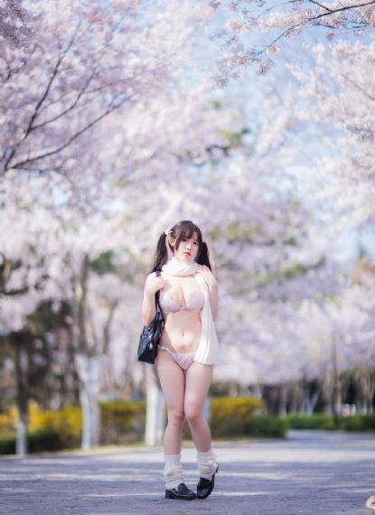 精品国产新一区_1080迅雷电影在线
